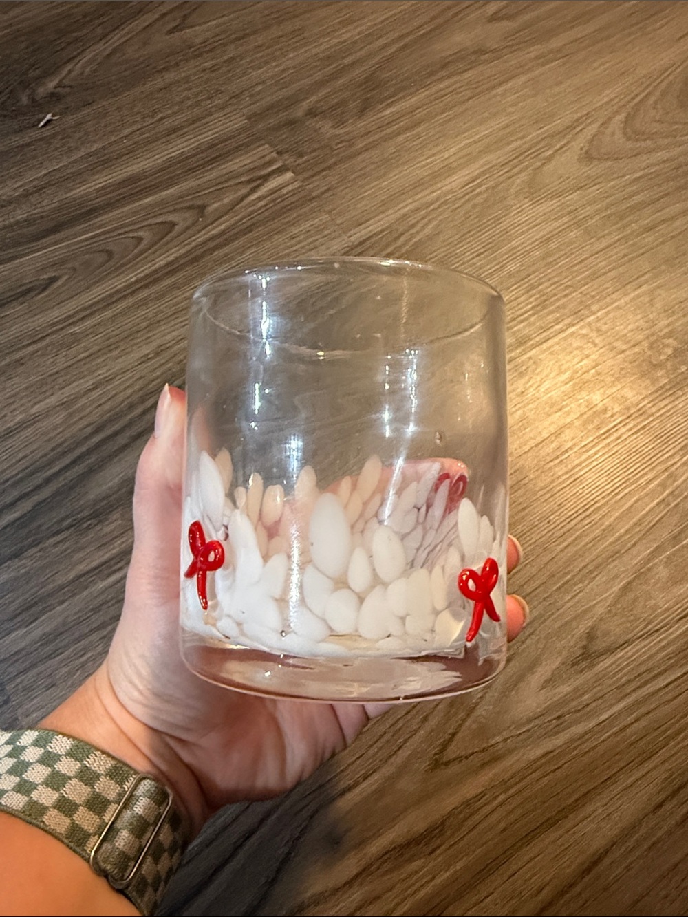 Red Bow Icon Glass